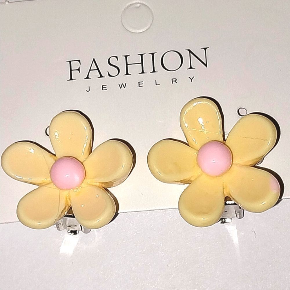 Beautiful Girls Yellow Floral Clip-on Earrings For Kids - Picture 3 of 5